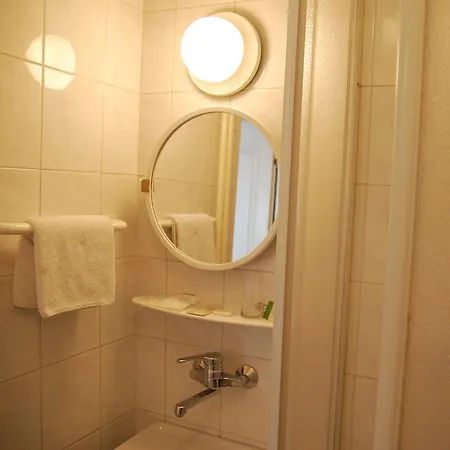 Swiatowit Hotel 3*